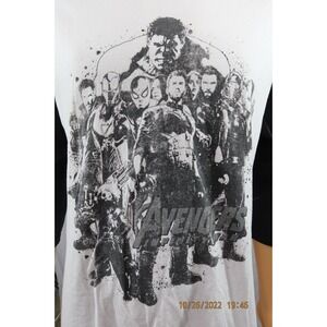 Marvel Avengers infinity War‎ T Shirt Sz XL